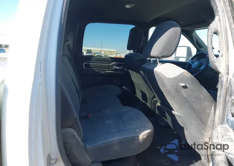 2024 Ram 2500 Big Horn 4X4 6'4 Box z USA, uszkodzony, nr VIN 3C6UR5DL2RG338525